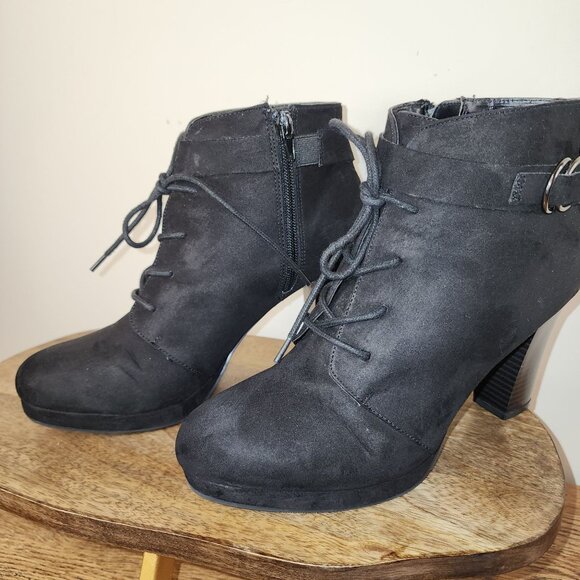 A.N.A. Fenwick Lace-Up Ankle Black Boots, Memory Foam Faux Suede - Picture 2 of 8